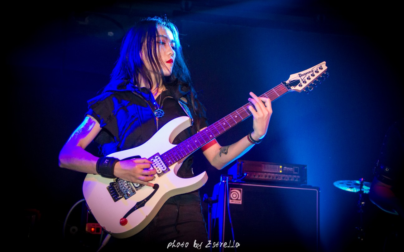 cover但丁之舟乐队,spread02your02wings02展翼(部分solo)