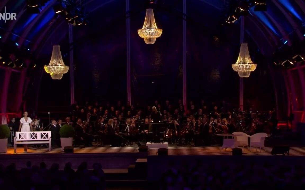 [图]【威尔第歌剧】【弄臣片段】【亲爱的名字】Caro nome Nadine Sierra performs Gilda Verdis Rigoletto