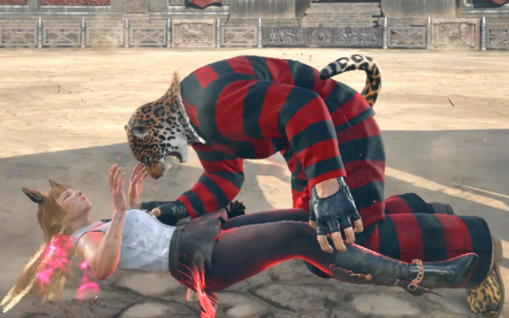 铁拳8-蹲完刚出来一天的豹王迫不及待的对莉莉进行正骨