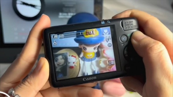 出相机ccd,佳能ixus130价格500包邮送配件,防伪卡,保修卡,读卡器,内存