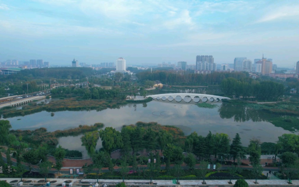 山东临沂市双月湖公园美丽景色