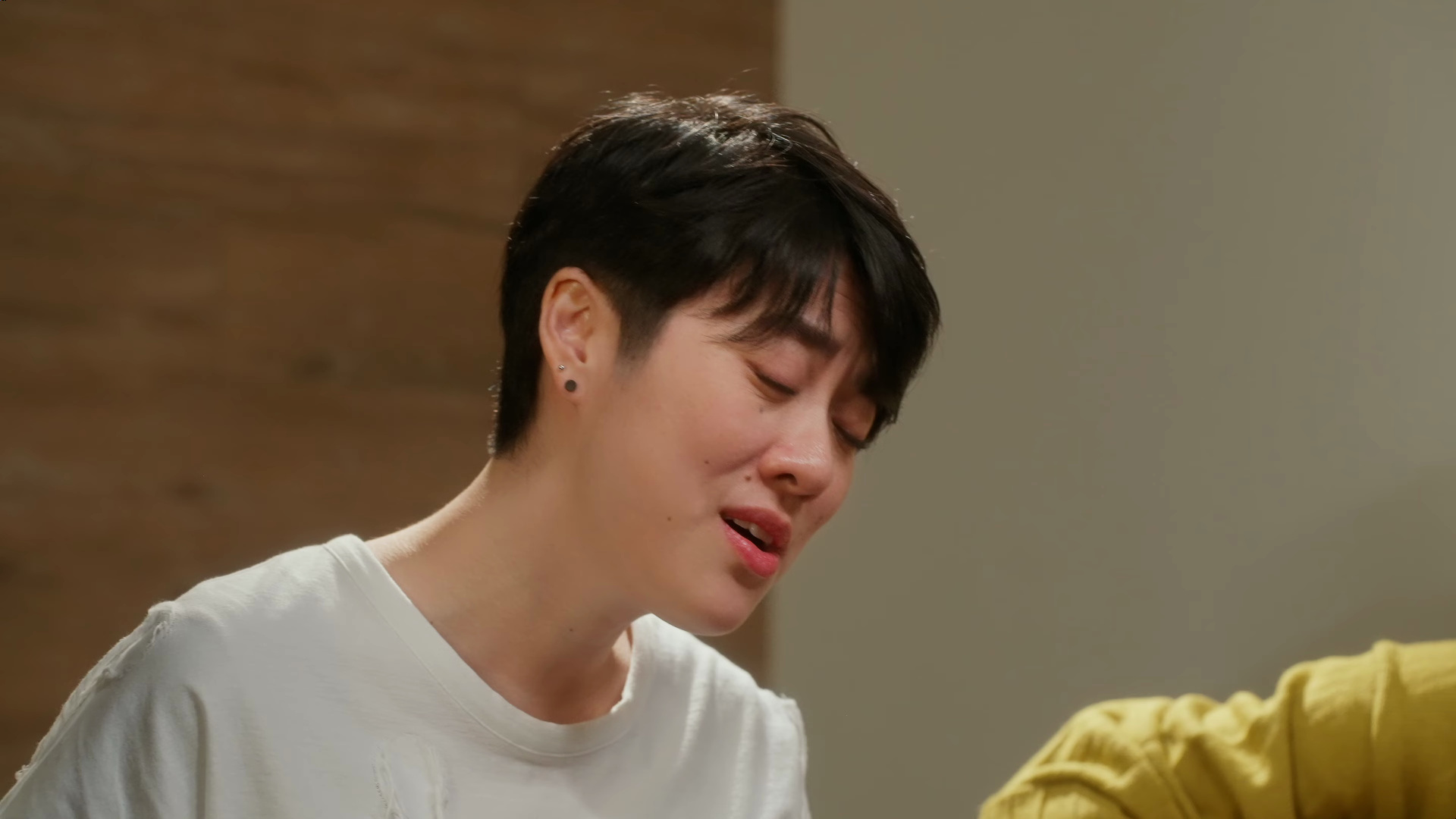 【邊走邊唱的女子】【4k純享版】鄭宜農feat.岑寧兒〈輕輕觸碰〉