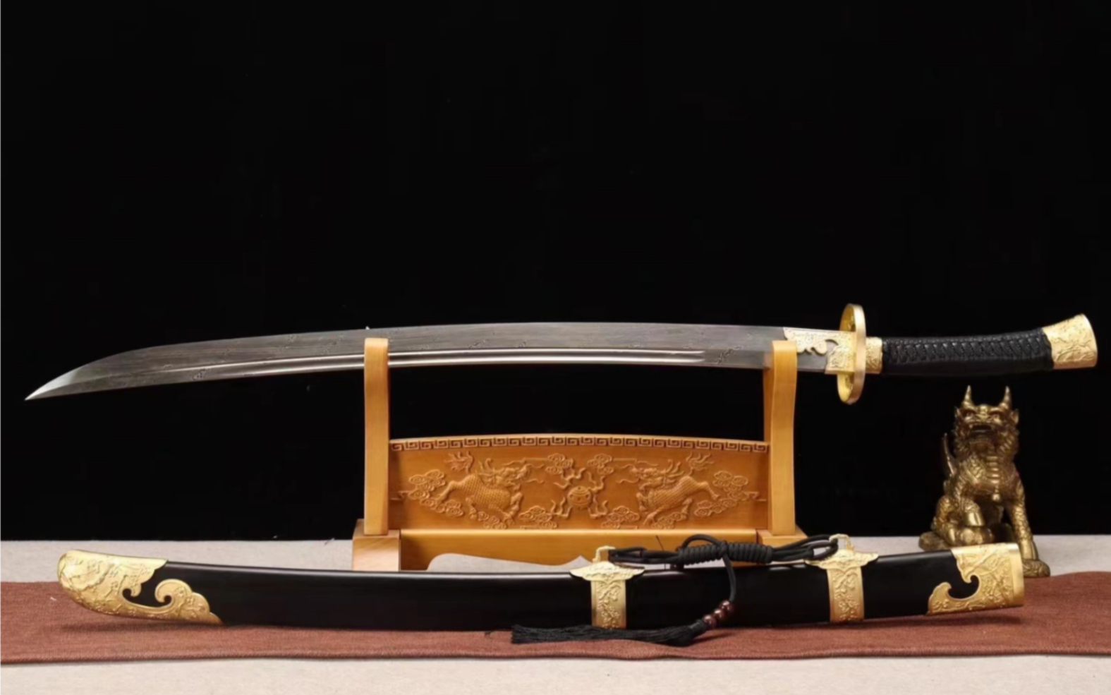 26寸百炼钢扭转工艺旋焊纹系列铜装黑木单手清刀绣春刀〖特点〗刀身