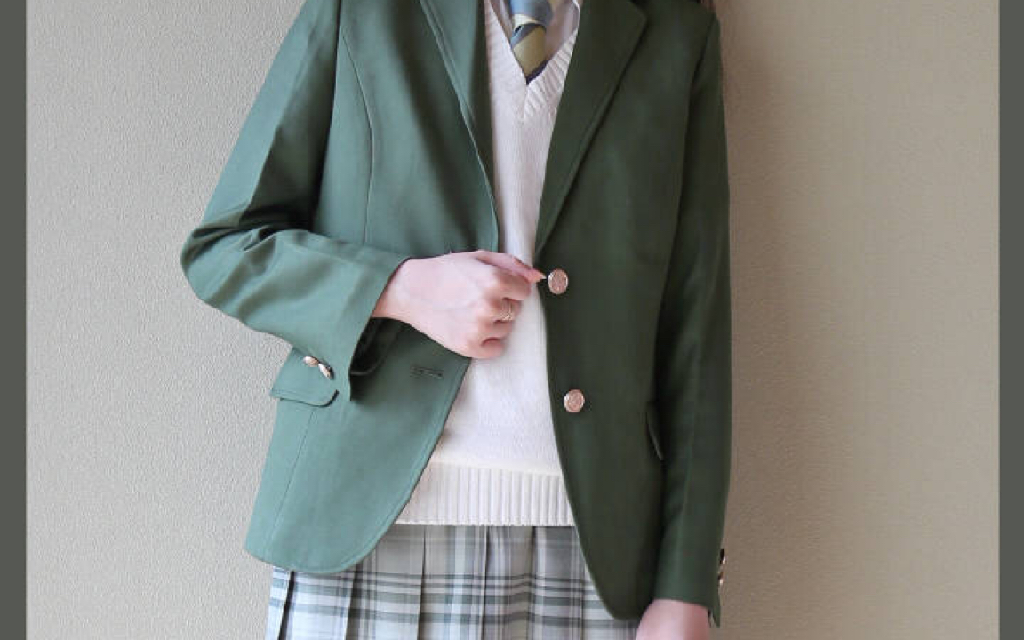 女大学生竟在深夜开箱中牌福袋与竹取!