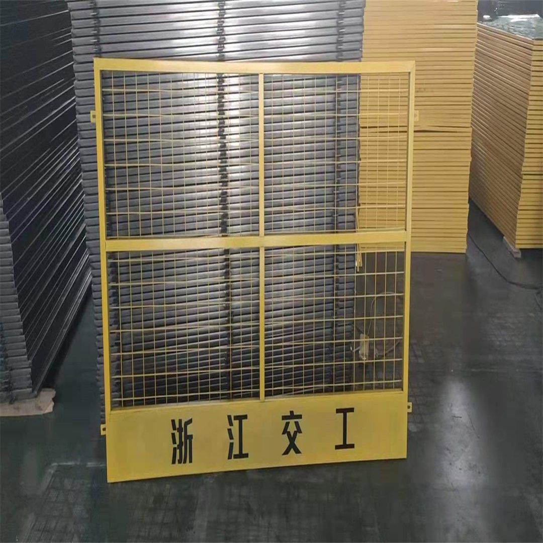 【拓轩】智能时代的守护者——中国建筑人货梯门