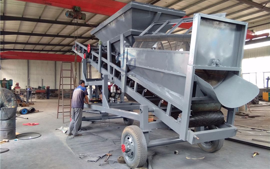 30型移动筛沙机装车发走