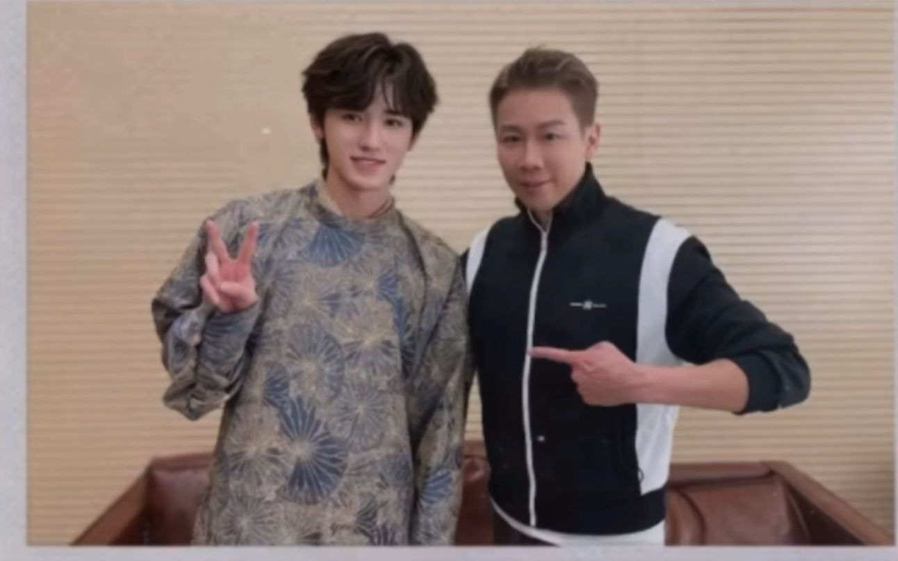 宋亚轩又追星成功了和陶喆老师合作