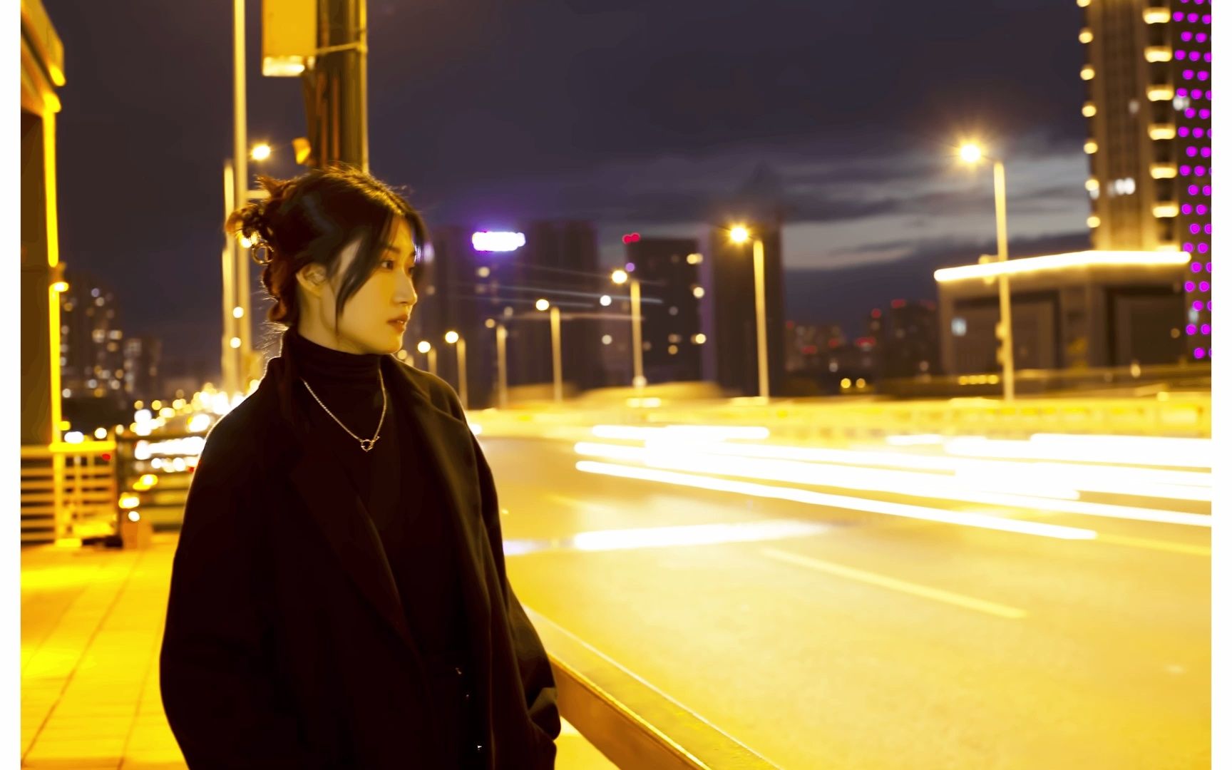 【约拍系列】第一集 夜景街拍,引导模特拍出夜景氛围感