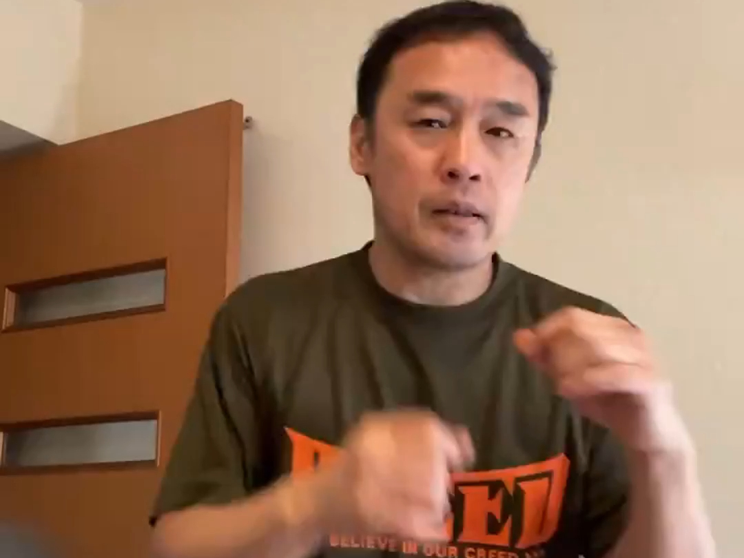 东尼大木叔叔打一套龙拳