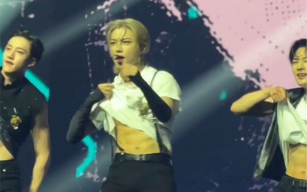 【李龙馥felix】maniac马尼拉场 charmer茶马露腹肌part