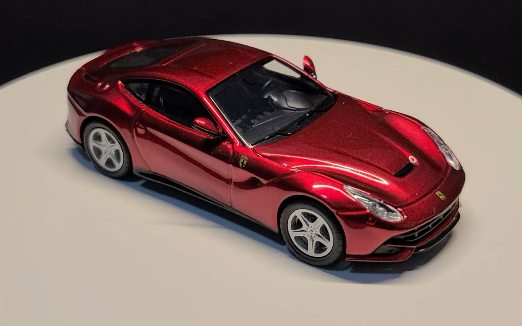 colorful model 64比例 法拉利 f12模型