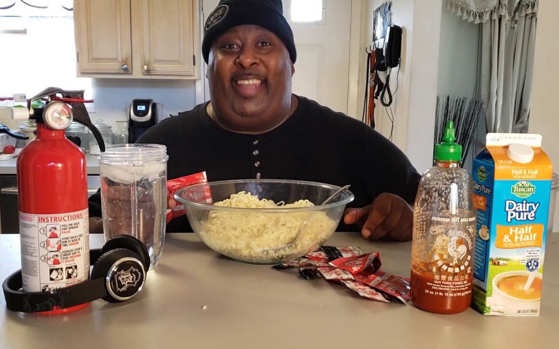 【碳酸教父|深渊巨喉】化身碳水教父在线喷火--硬核