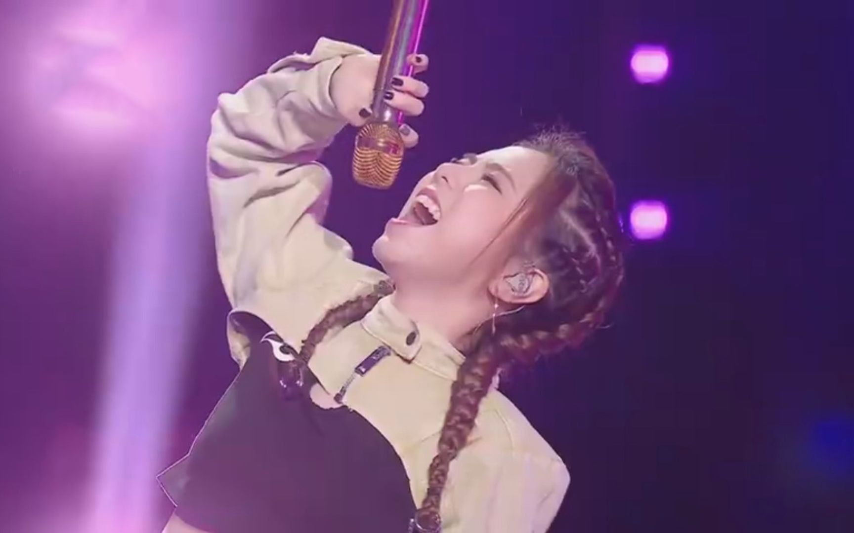 邓紫棋李玟《刀马旦》炸翻全场!真人秀现场秒变演唱会