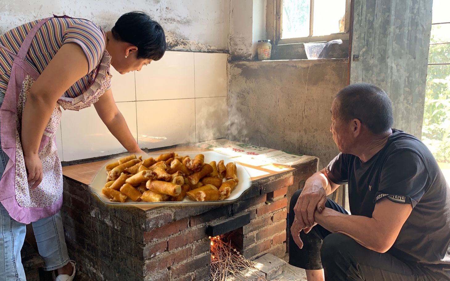 买4张饹馇做个当地特色美食炸千子,外皮酥脆内里咸香,一咬掉渣哔哩哔哩bilibili