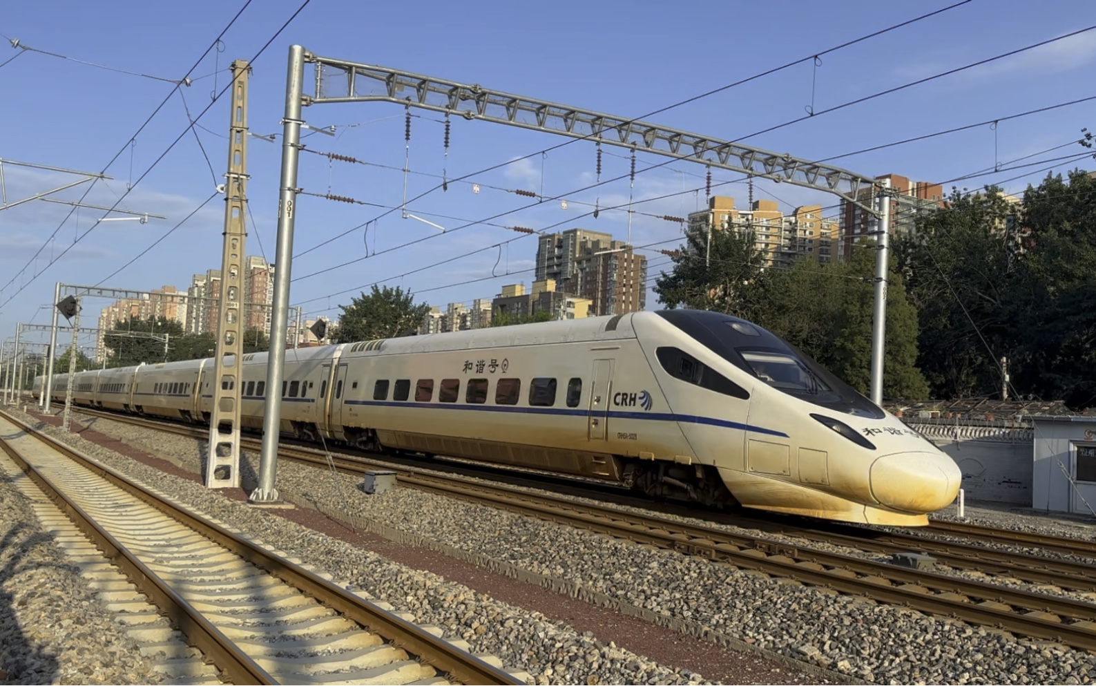 crh5a 5028担当d6610[北辰-北京]通过水南庄道口