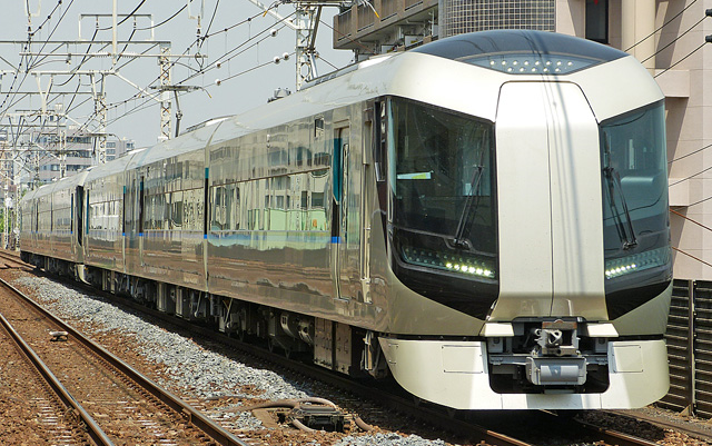 【日本铁道】自由与多彩之特急 东武500系revaty影像集