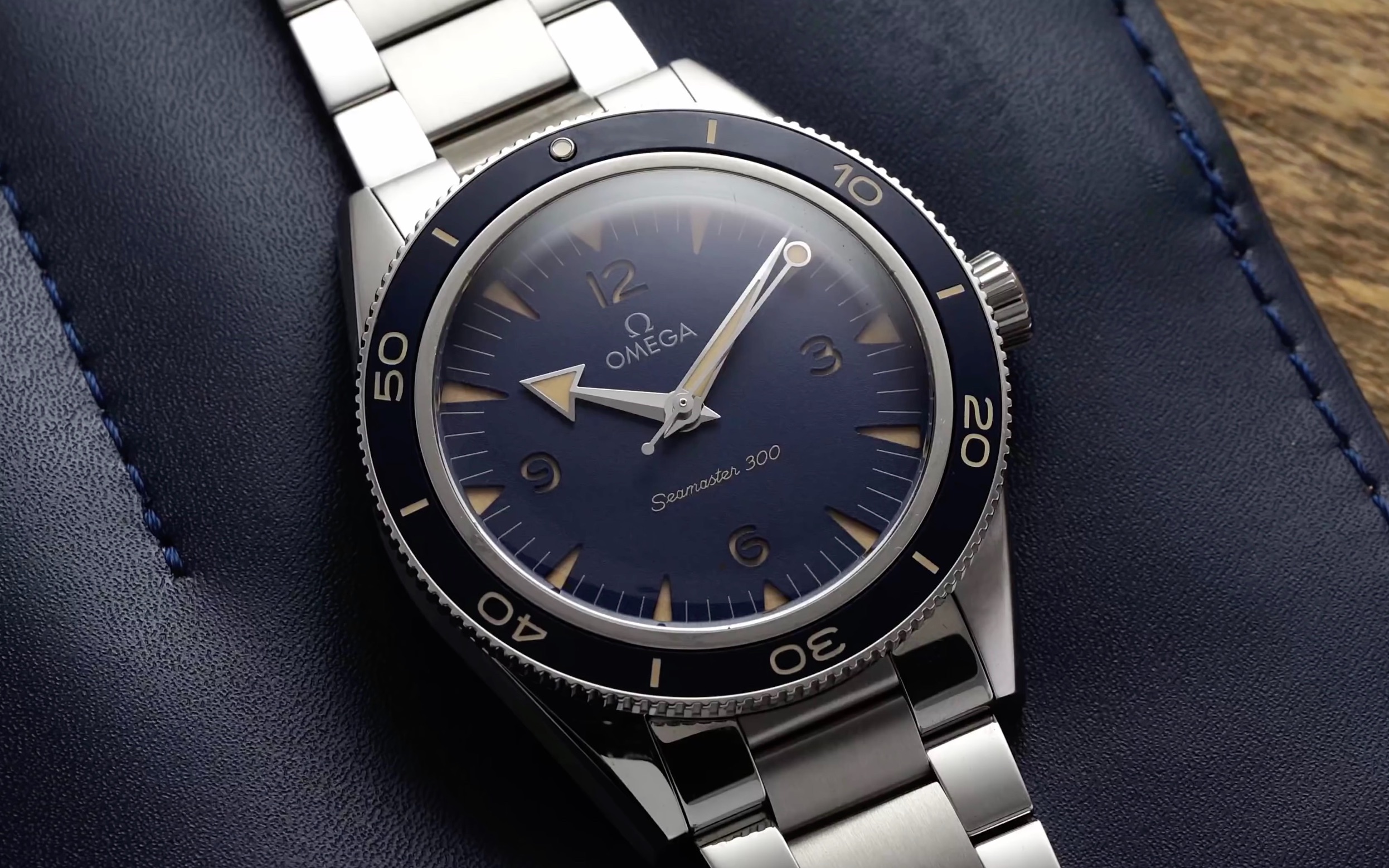 [图]The Updated Omega Seamaster 300 is Better than Ever (2021)