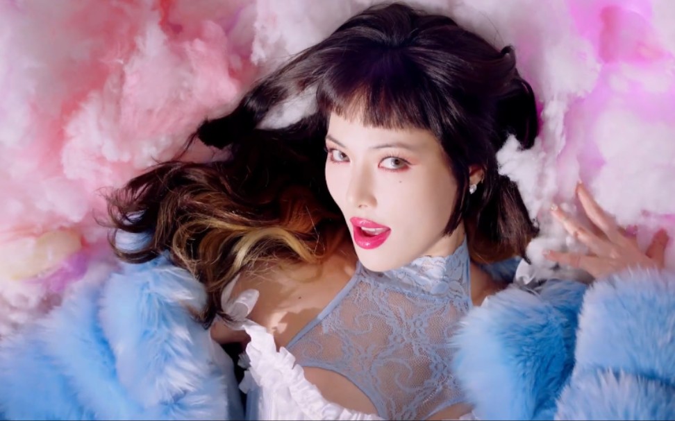 泫雅回归主打曲《im not cool》mv公开,又飒又slay的美女子!