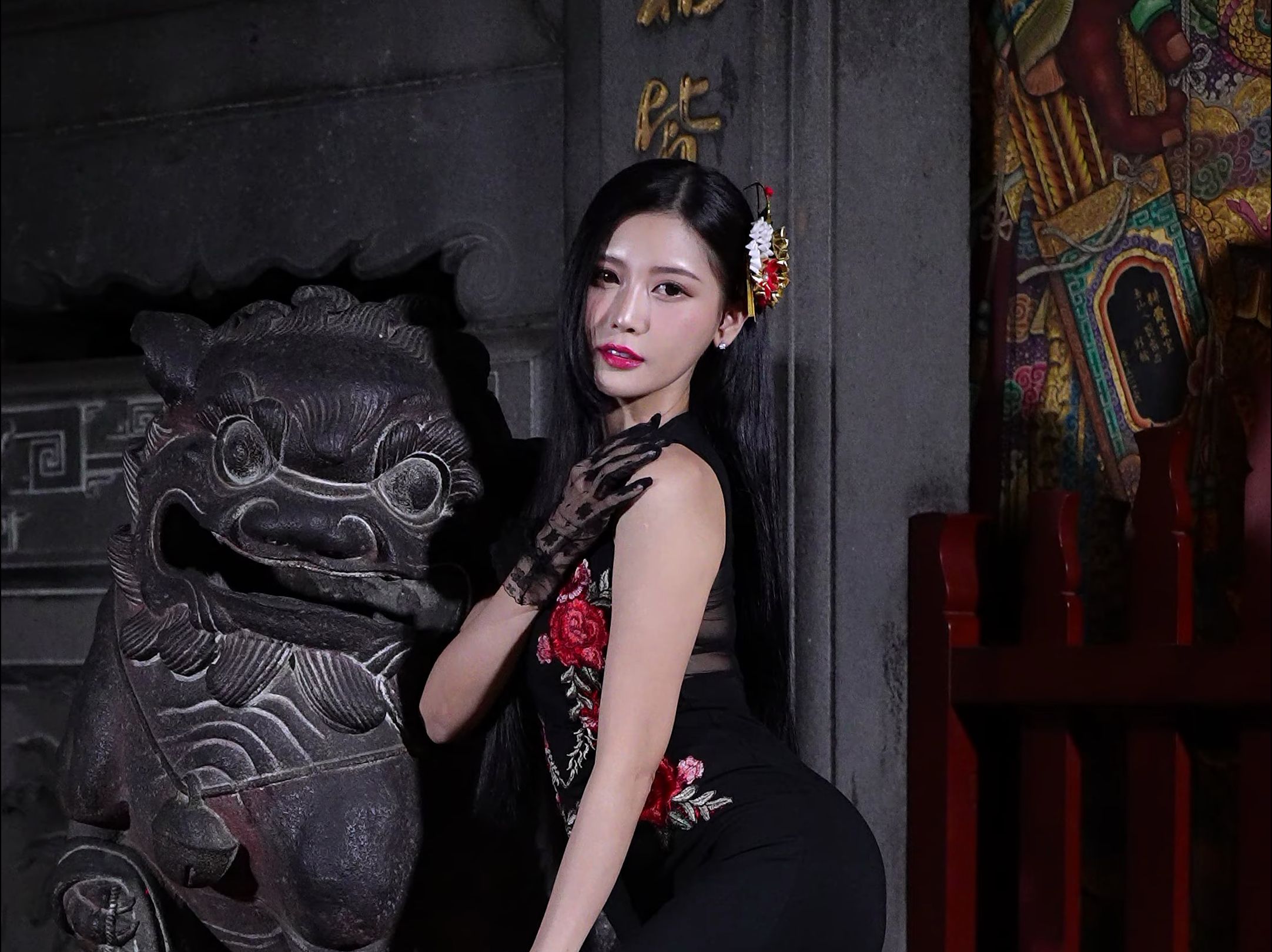 【4k60帧】许惠玲cindy-户外夜景旗袍肉丝写真(竖屏)part2