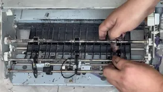 理想速印机卸版传送皮带更换方法RZ- SV系列A05-304故障排除