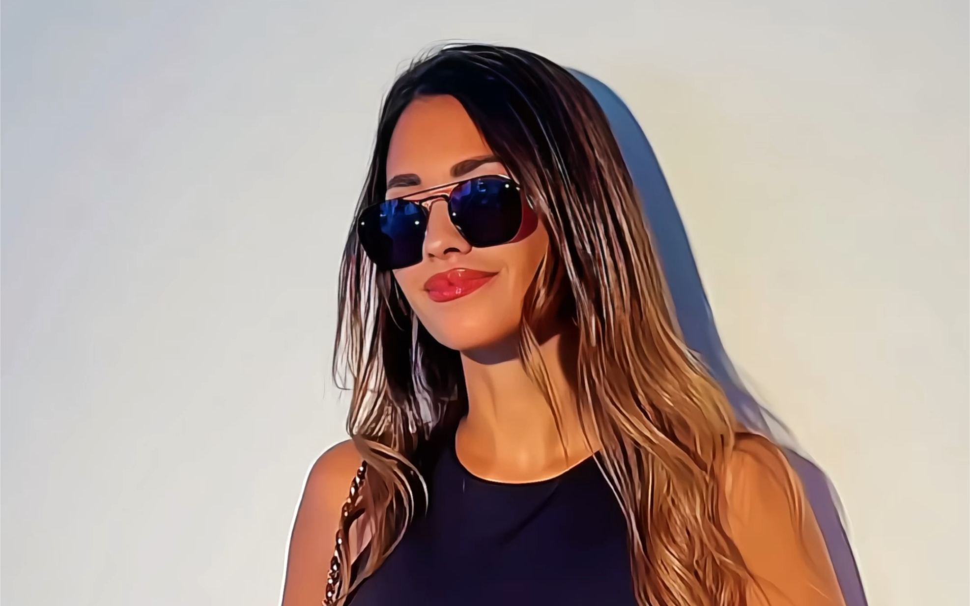 梅西老婆安东内拉拍摄写真,古铜色皮肤让人羡慕