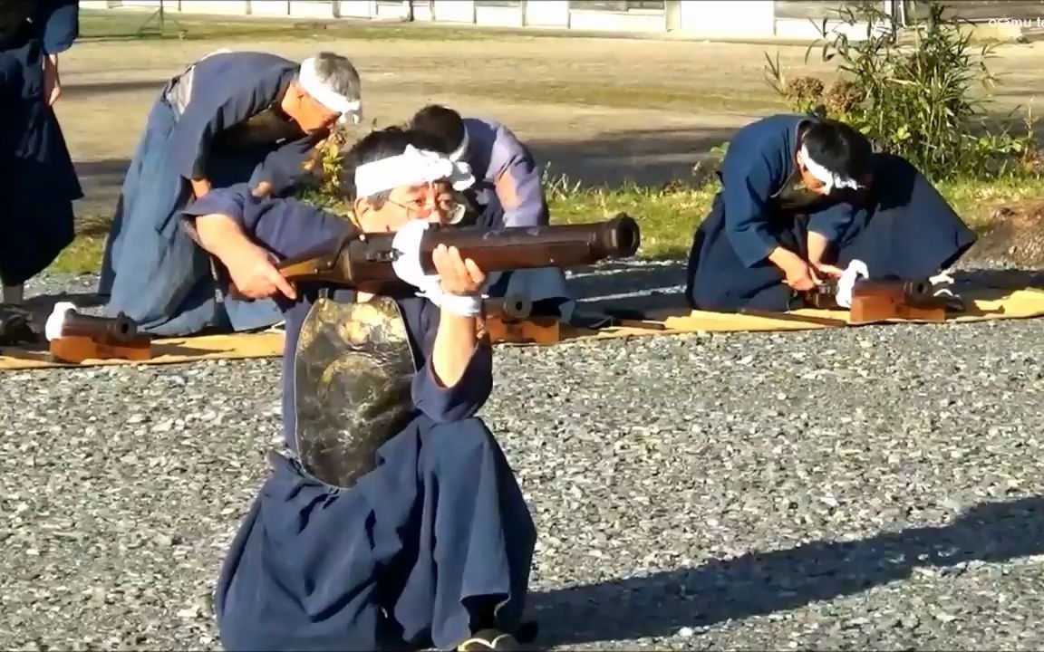 日本战国大型火縄銃秋月林流抱大筒射击复原