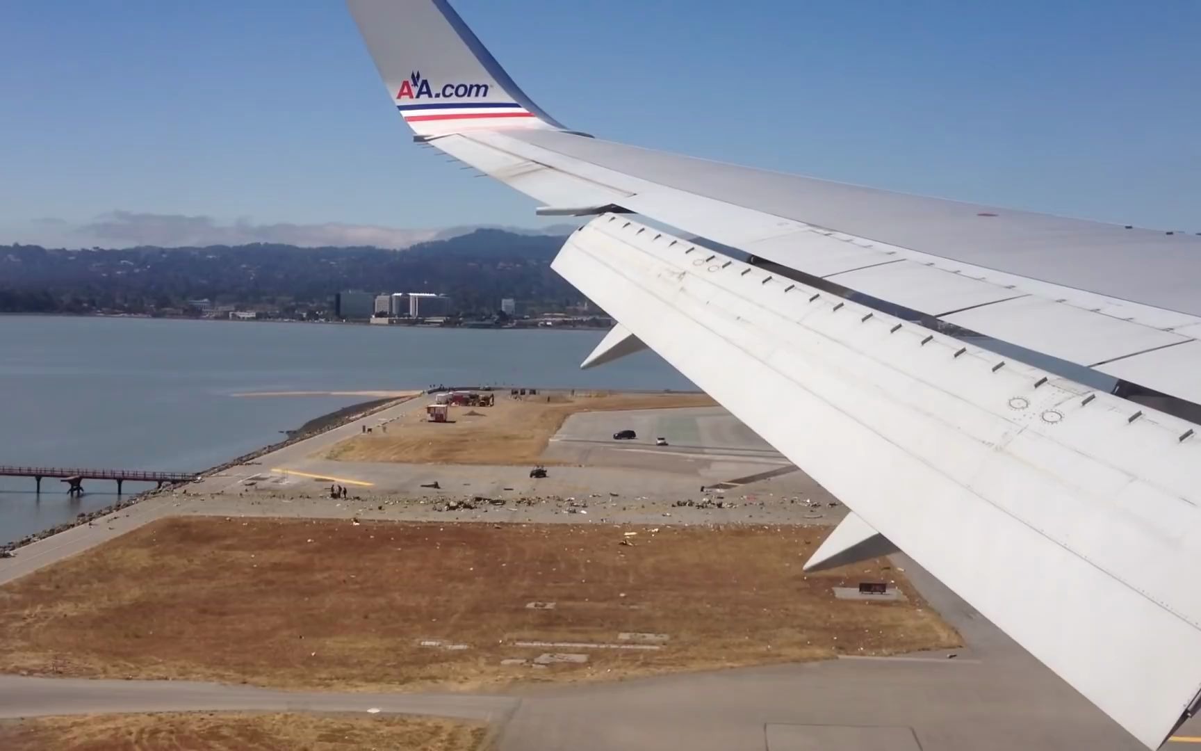 飞机视角看韩亚航空214号班机坠毁现场