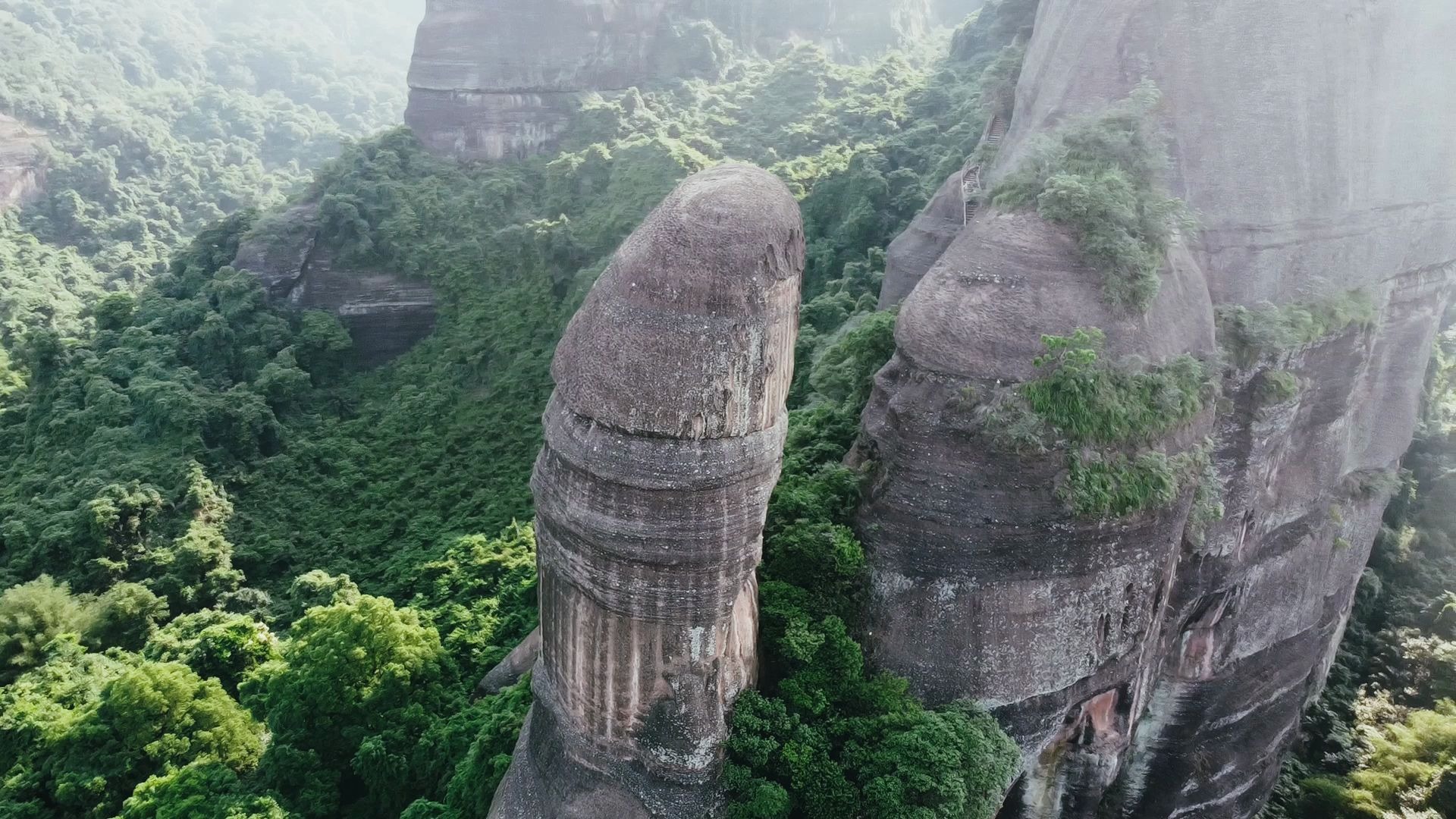 中国最污的山!!没有之一!!航拍阳元石~哔哩哔哩bilibili