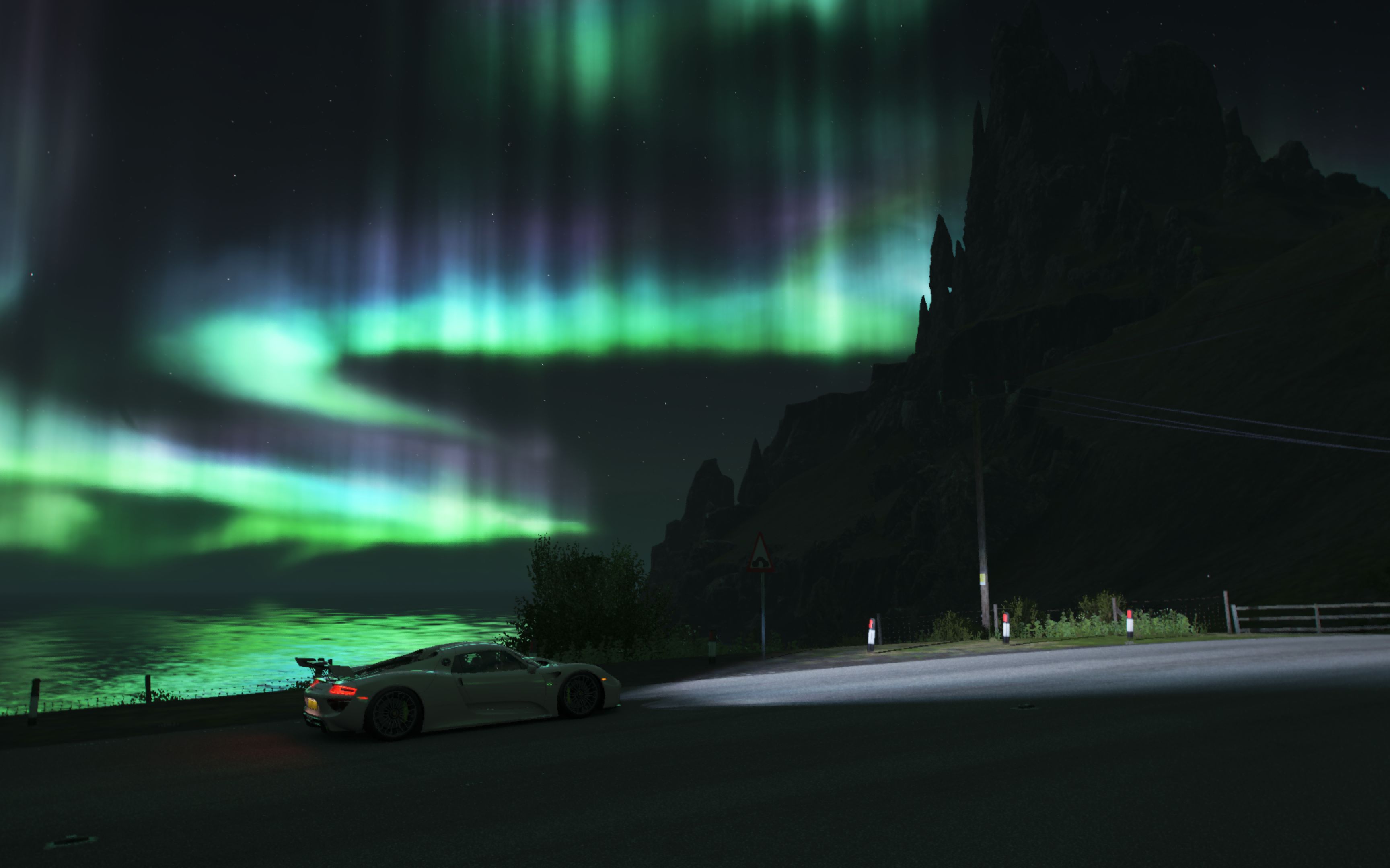 《极限竞速:地平线4》肘 带你去看极光!