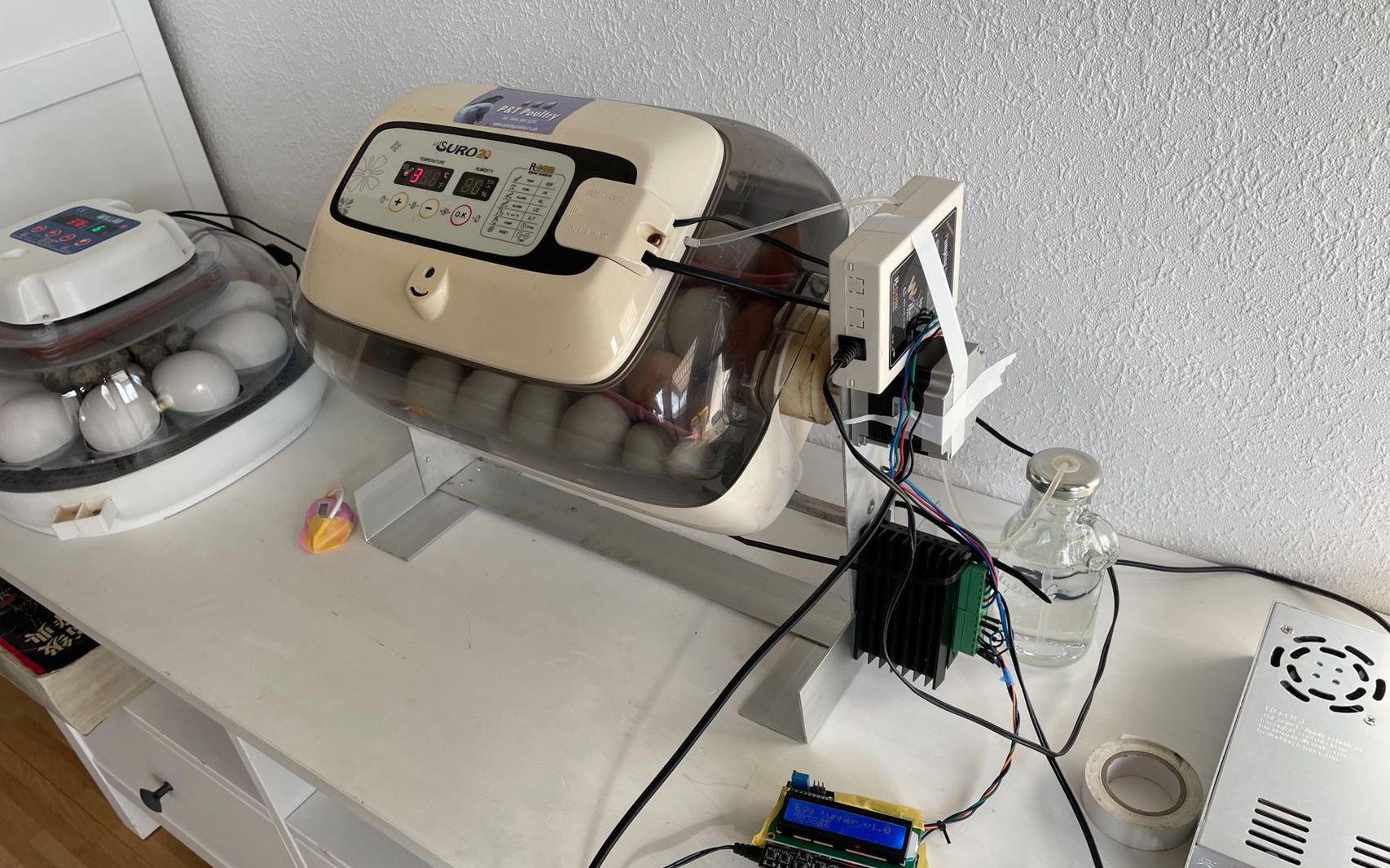 给韩20孵化器做个自动翻蛋架