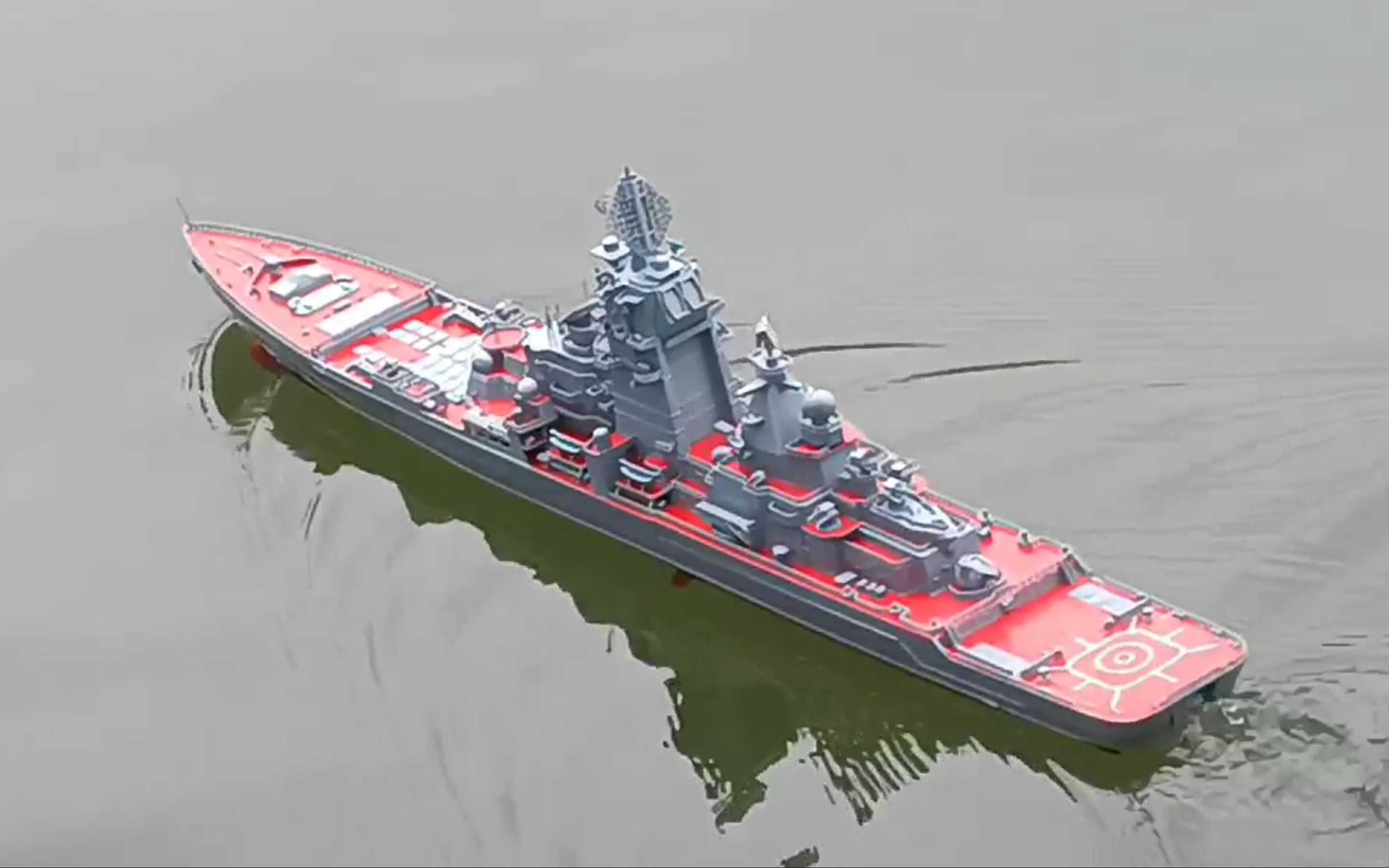 基洛夫级巡洋舰:在浙江大学紫金港校区玩耍真开心,下次带光荣级巡洋舰