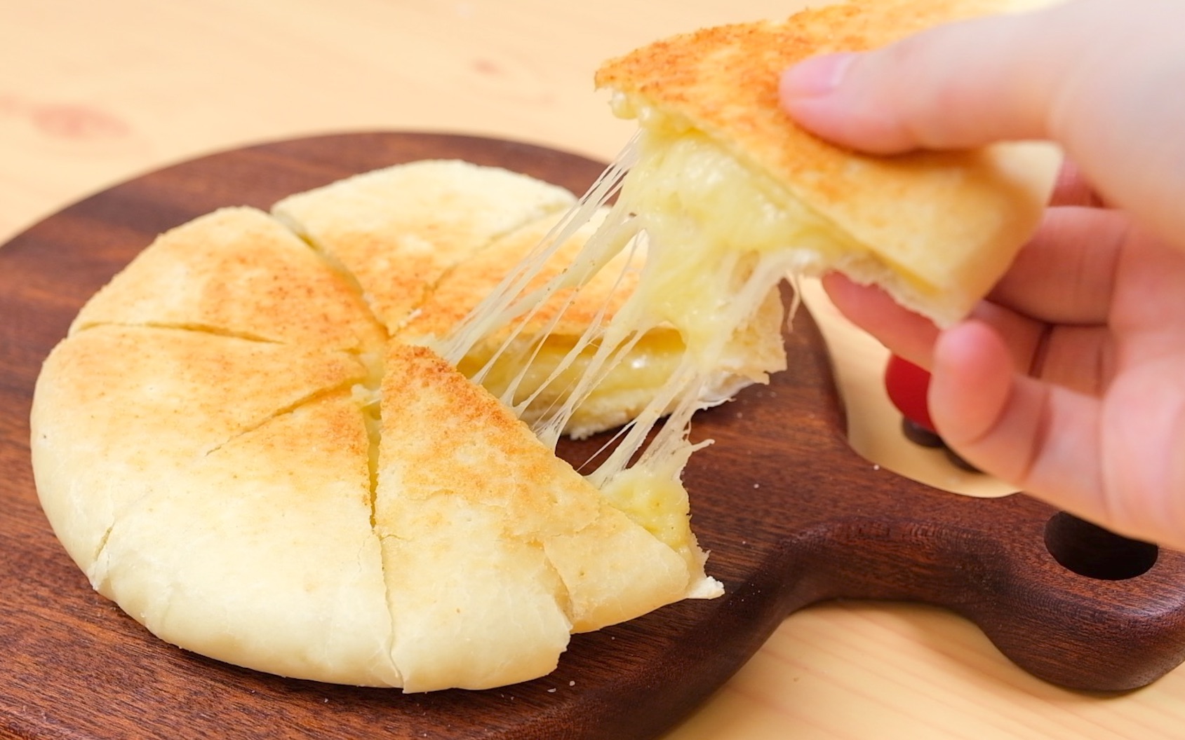 今天绝对不翻车系列比西贝更好吃的拉丝奶酪饼