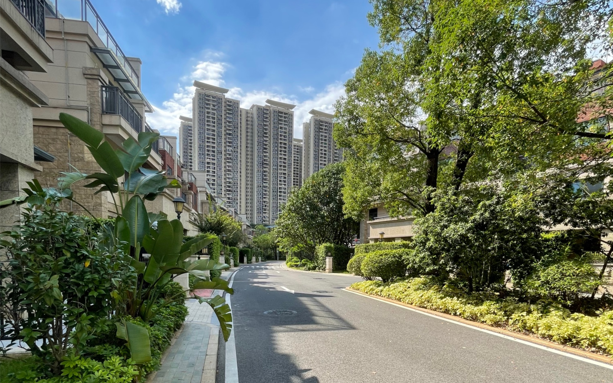 广州黄埔区华标峰湖御境别墅出售328690平米左右别墅出售