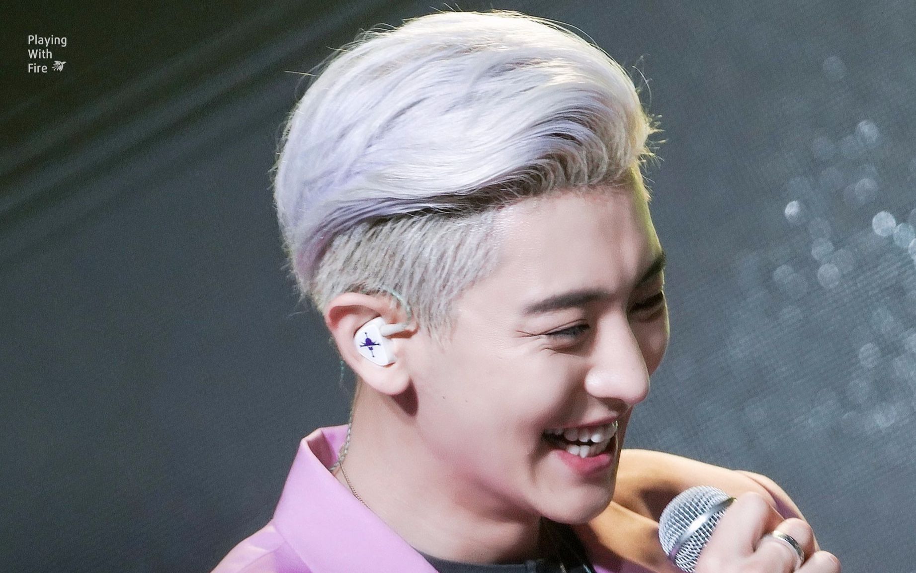 lightsaber-exo全民天团