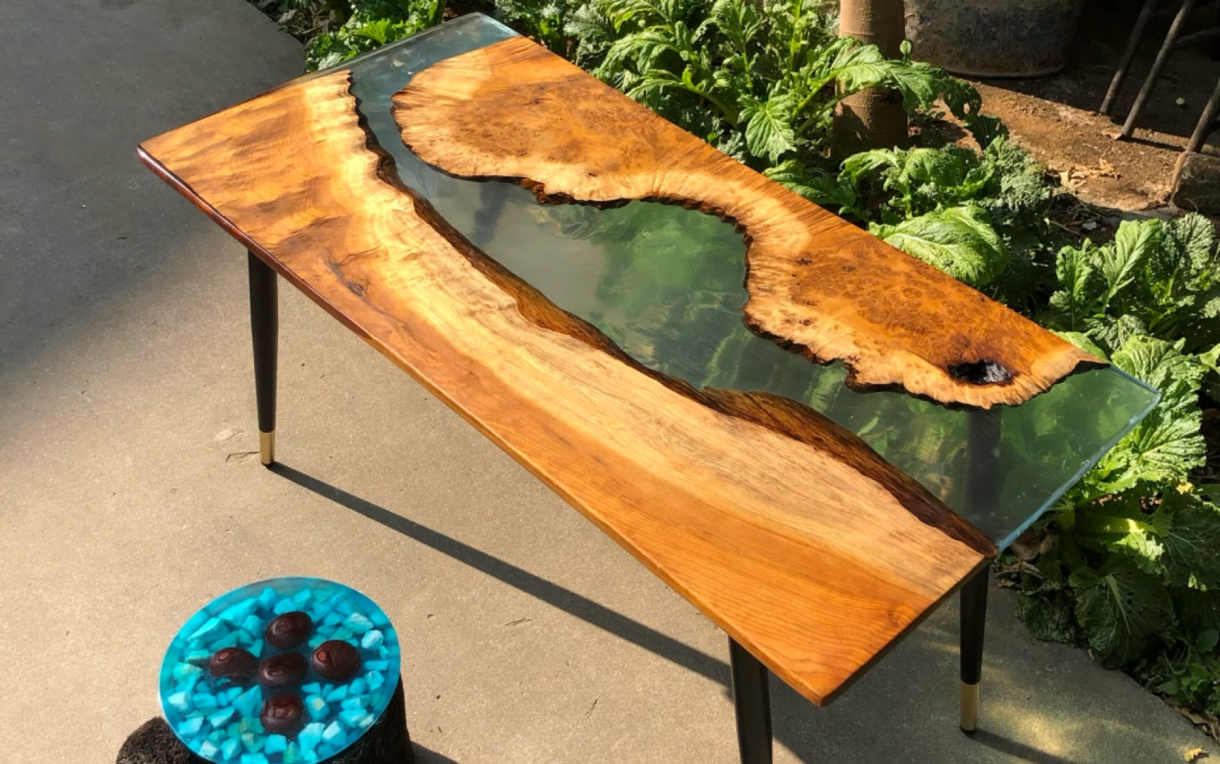 一张河流桌的制作过程