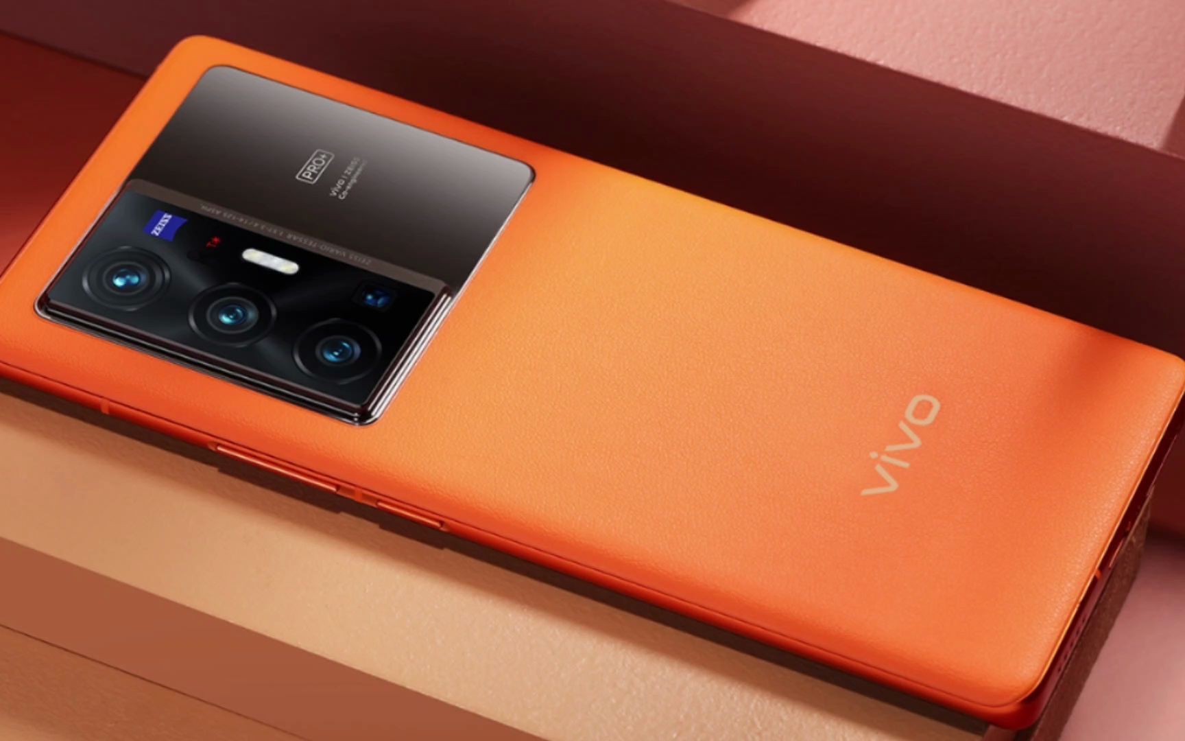 vivo x90 pro  配置全曝光!三星顶级2k屏 索尼一英寸 潜望镜头!