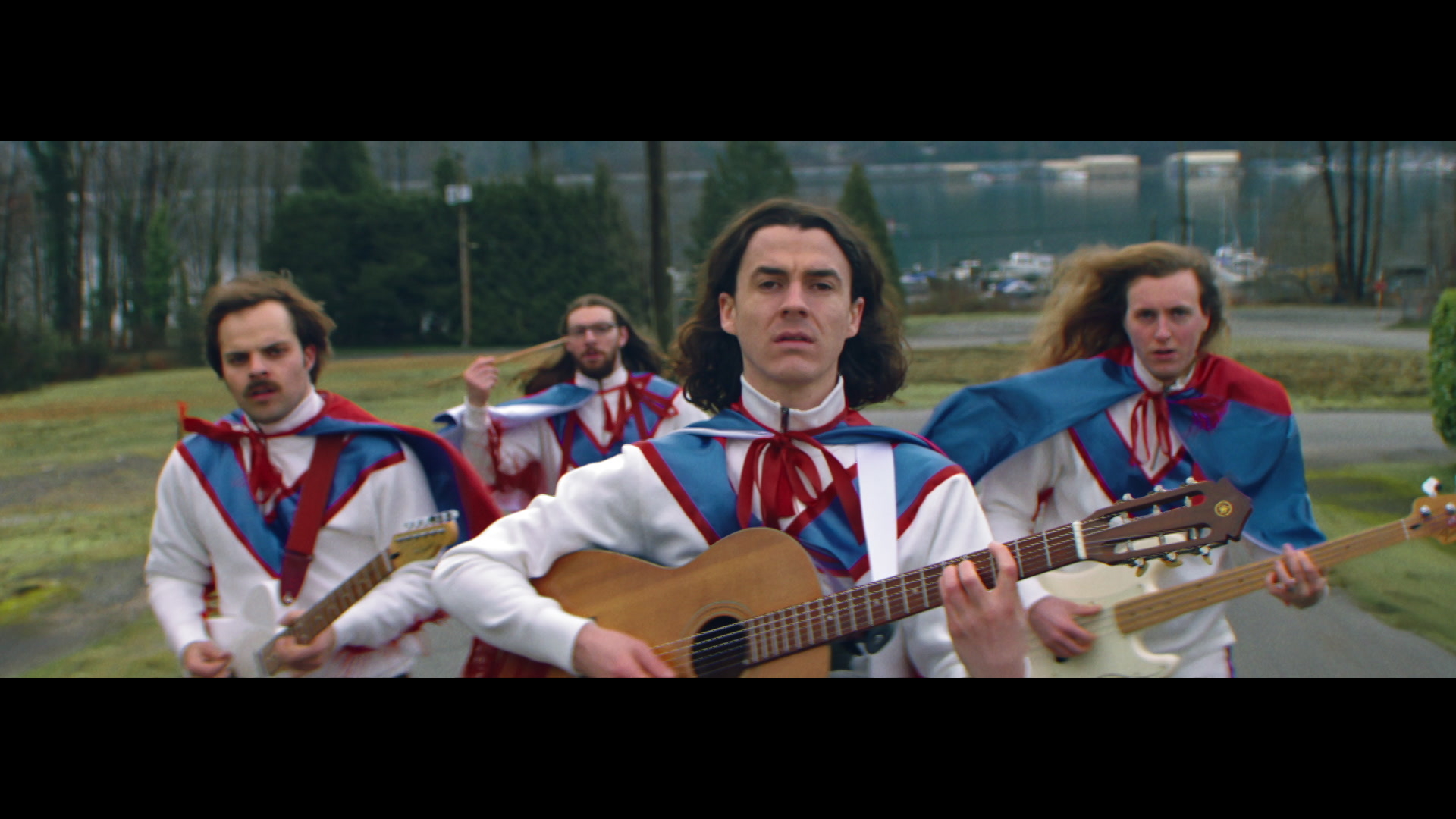 blacklicoricepeachpit