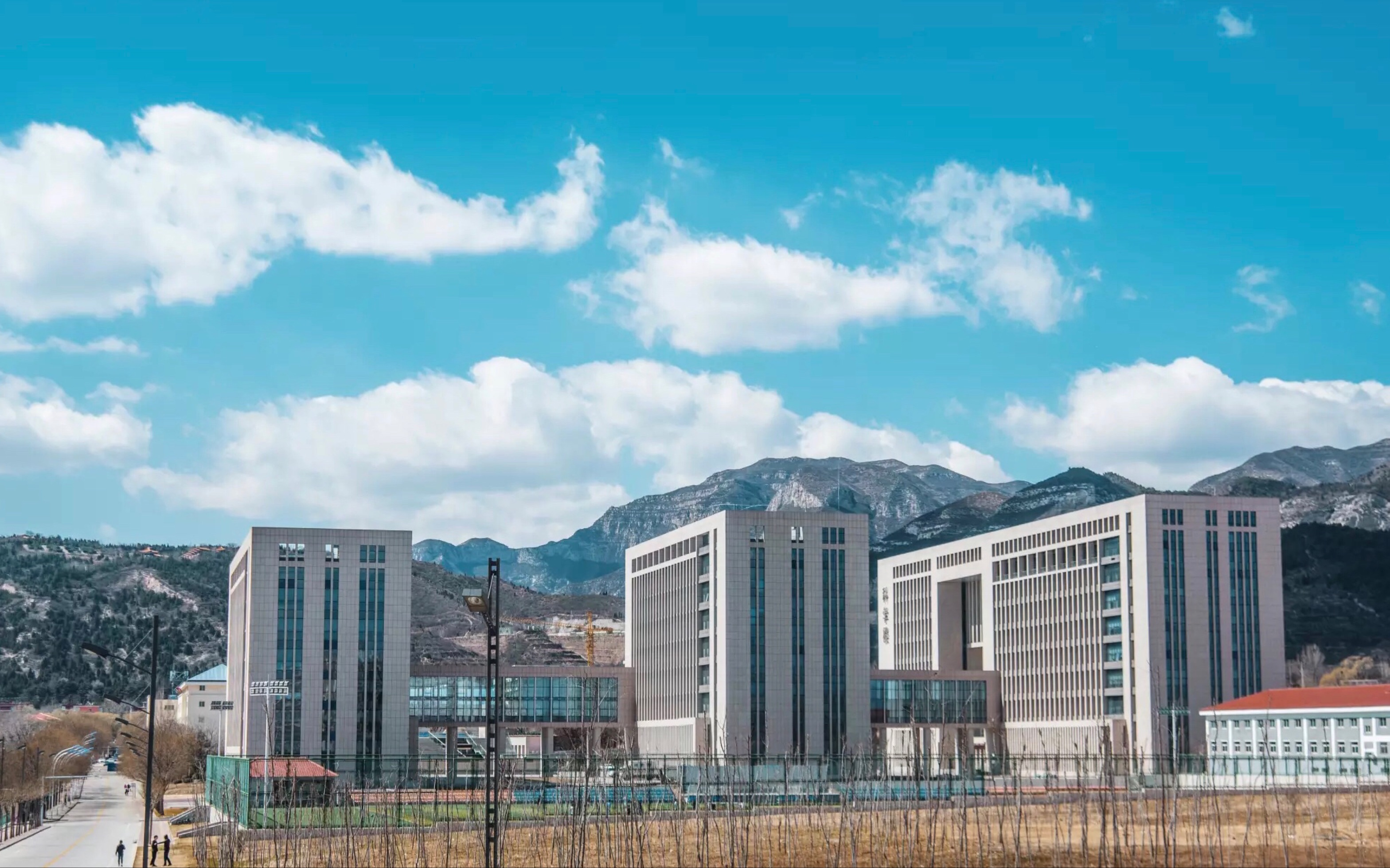 漫步中北大学上