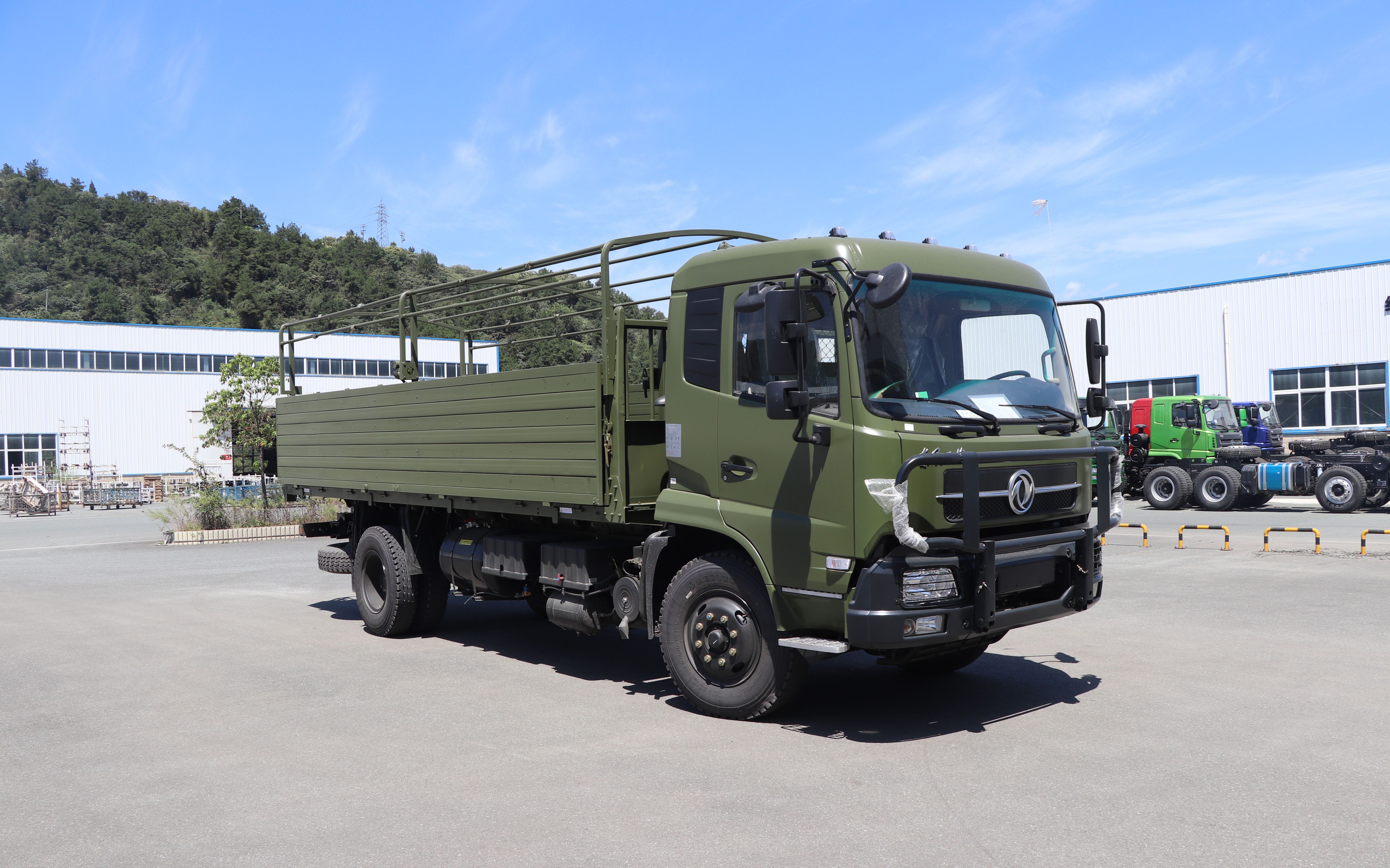 东风eq5120四驱野外露营训练车后勤保障越野车_哔哩哔哩 (゜-゜)つロ