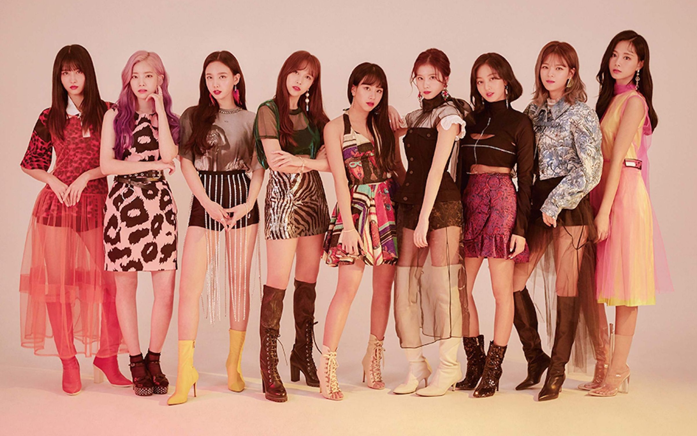 twice因为太矮所以直接通关的彩瑛定延和momo游戏中的夫妻吵