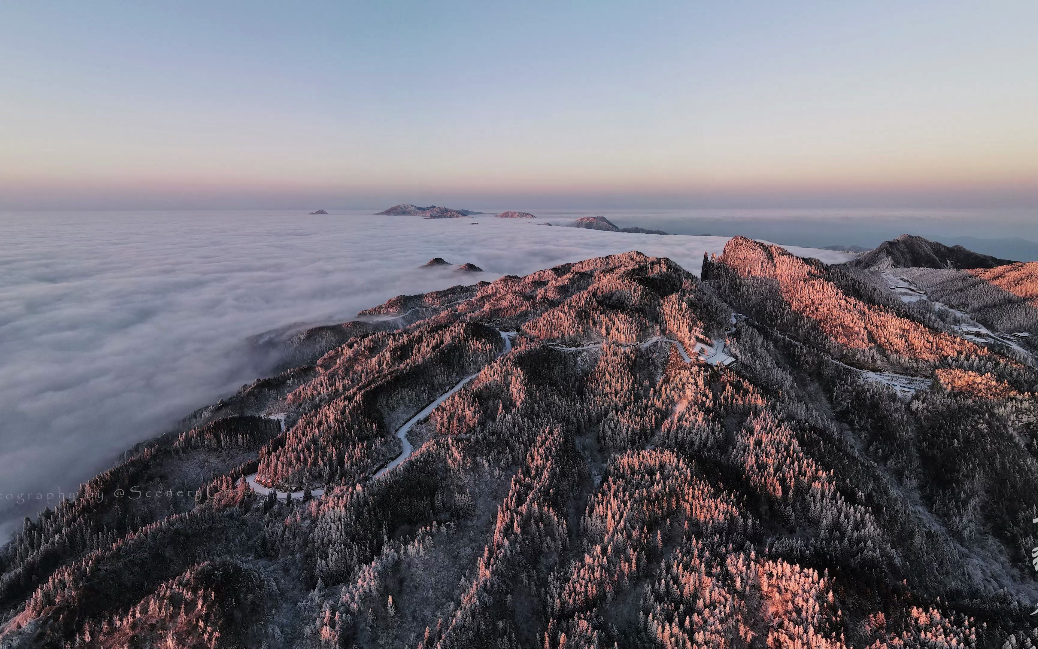 [图]航拍江西安福羊狮慕春来瑞雪