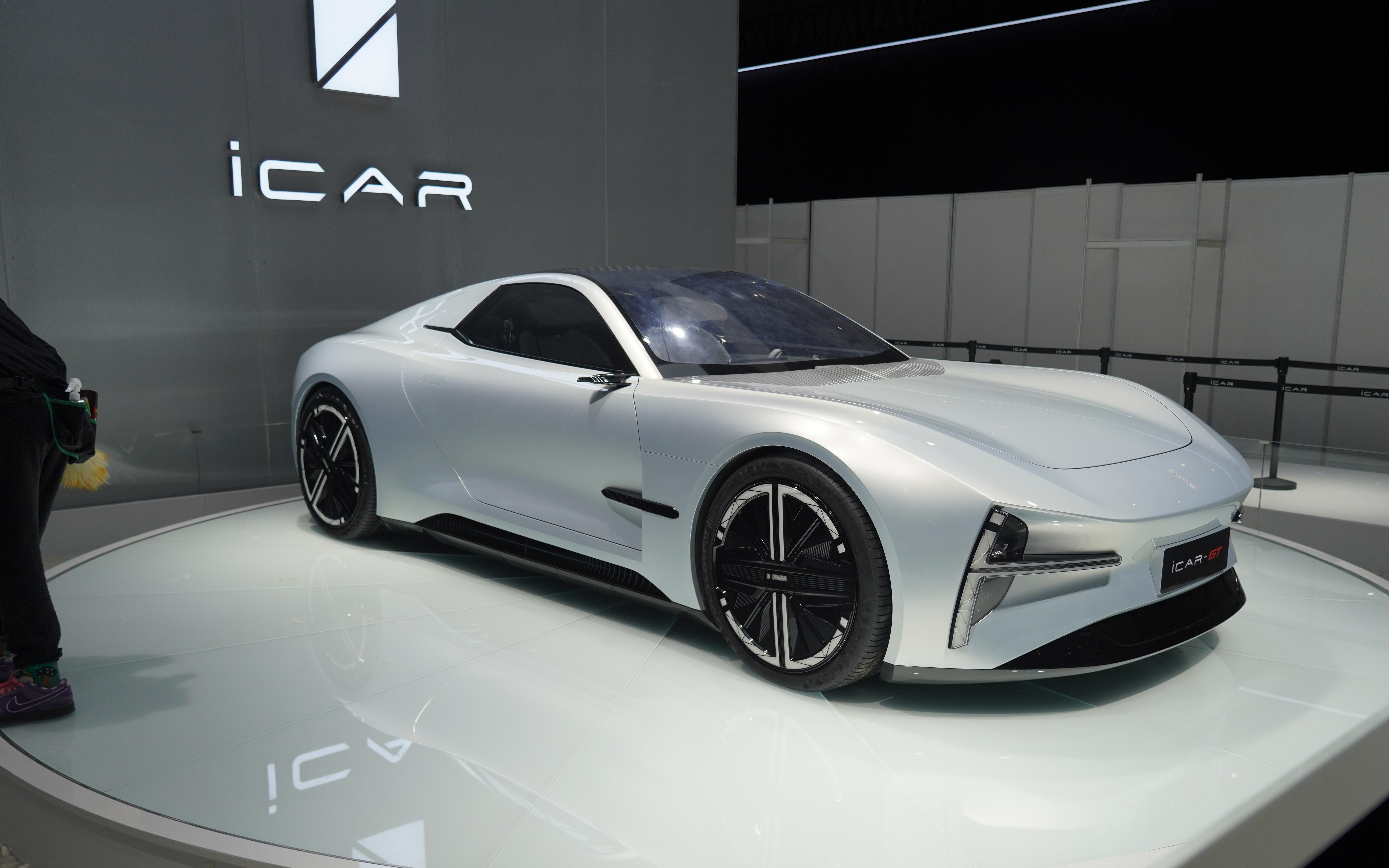 年轻人的第一台跑车!奇瑞icar gt实拍,配剪刀门,有想要的冲动