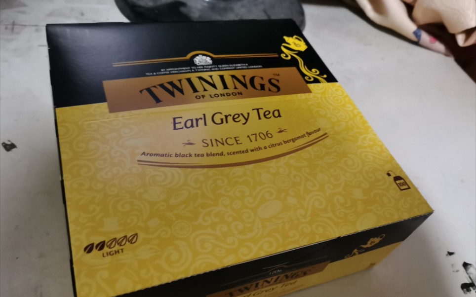 开箱川宁(Twinings)豪门伯爵红茶(Earl Grey Tea).哔哩哔哩bilibili