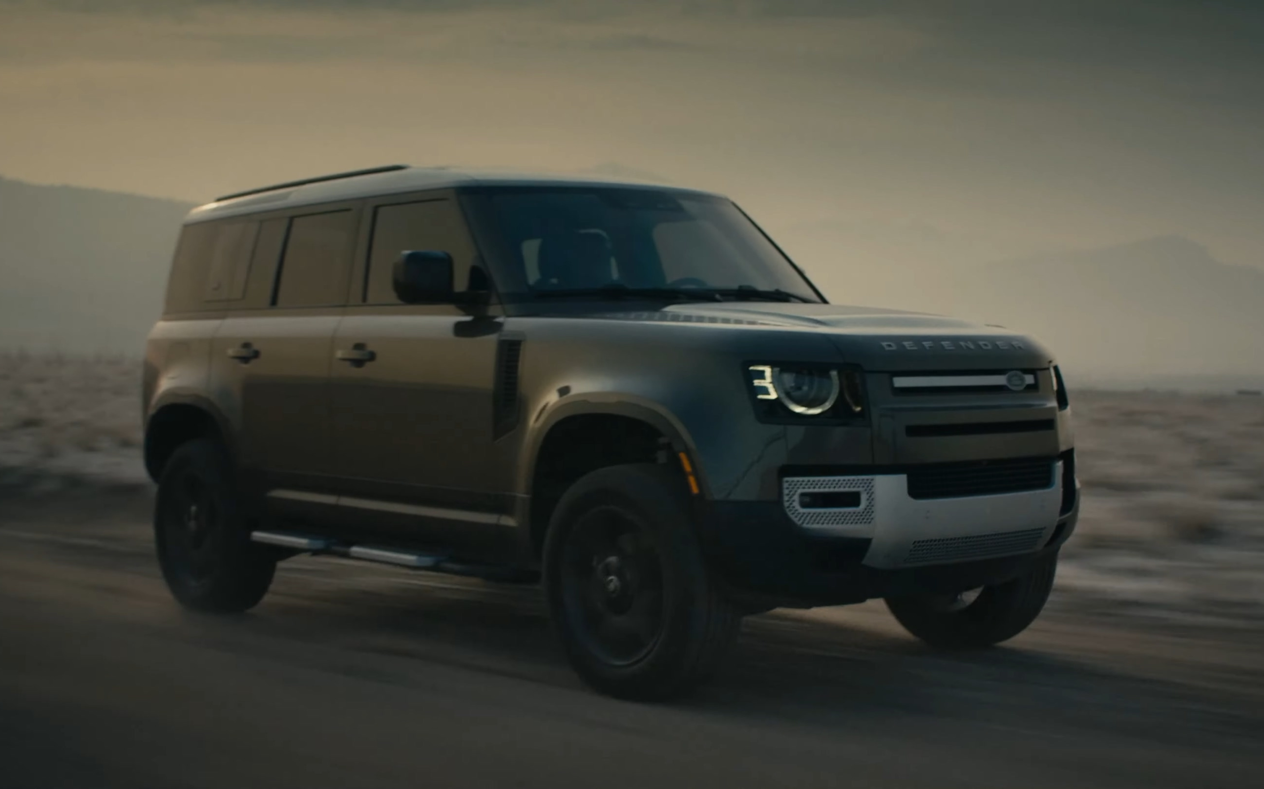 calebkuhl野生动物摄影路虎卫士1102022款宣传片