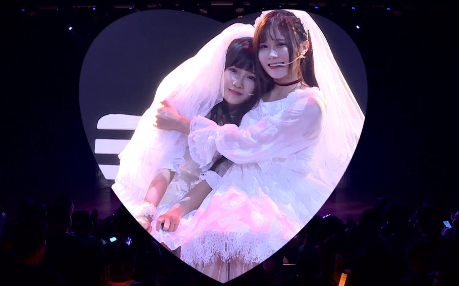 哇!我同意了 段艺璇 苏杉杉 - 梦中的婚礼 ( bej48 )