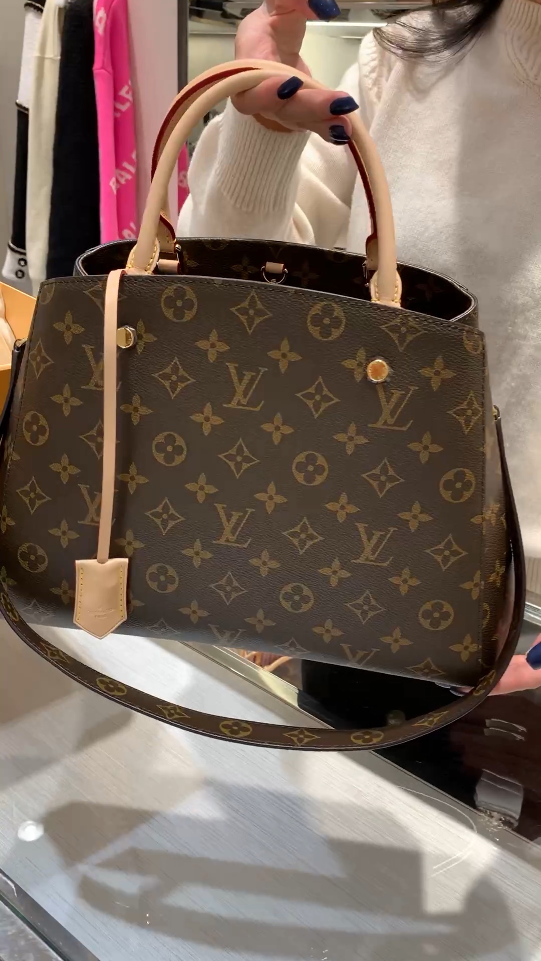 lvmontaigne手袋蒙田包经