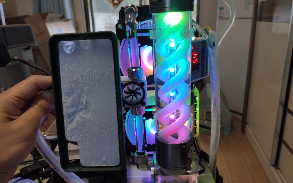 小米6x水冷加半导体制冷散热器