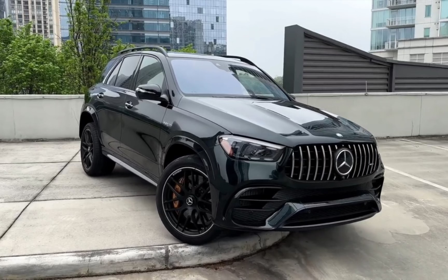 2024款奔驰amg gle63s内饰外观展示