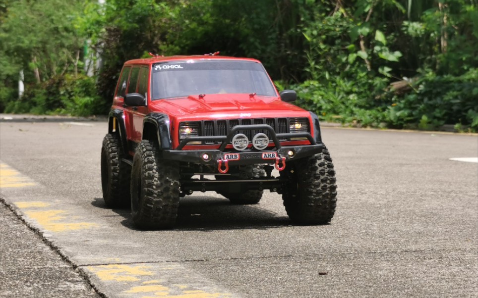 吉普切诺基攀爬车深圳梅林极限越野 1/10 axial scx10ii 90046