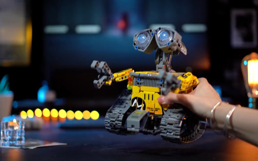 这款瓦力机器人拿来送男朋友,他可不要太爱了吧!